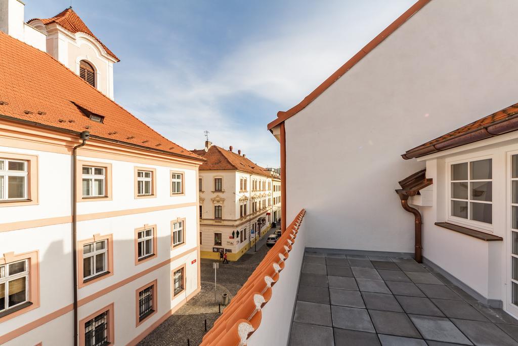 Downtown Royal Apartments Ceske Budejovice Exterior photo